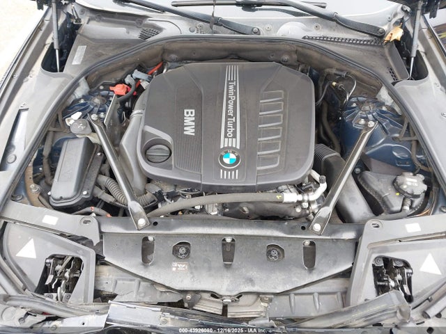 WBAXA5C59GG042164 BMW 535d