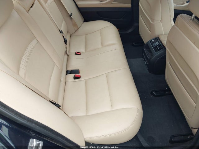 WBAXA5C59GG042164 BMW 535d