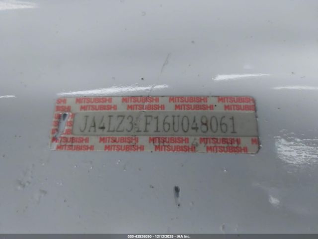 2006 MITSUBISHI OUTLANDER JA4LZ31F16U048061 Photo 8