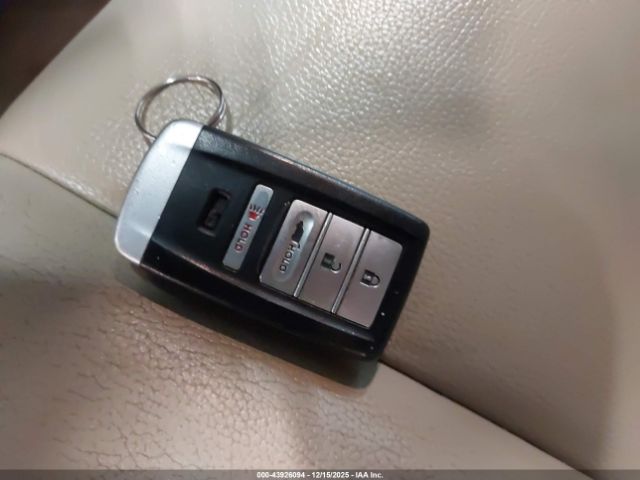 2018 ACURA RDX 5J8TB4H37JL003007 Photo 10