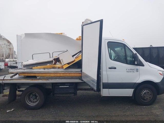 2021 Mercedes-benz Sprinter 3500xd Standard Roof I4 მანქანა იყიდება აუქციონზე, vin: W1X8D23Y7MN141287, აუქციონის ნომერი: 43926154