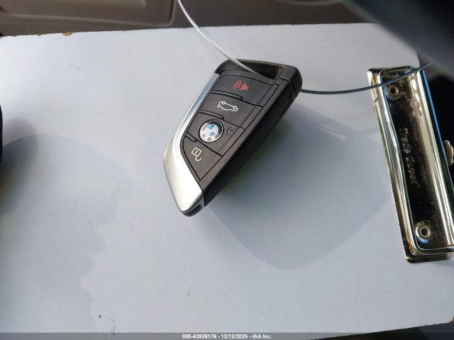 2021 BMW X1 WBXJG9C0XM5T72442 Photo 10