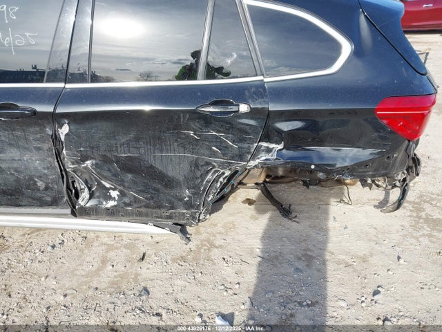 2021 BMW X1 WBXJG9C0XM5T72442 Photo 5