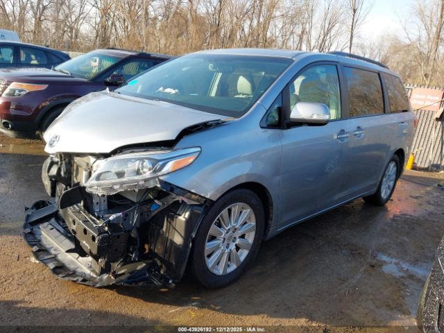 2015 TOYOTA SIENNA 5TDYK3DC1FS587849 Photo 1