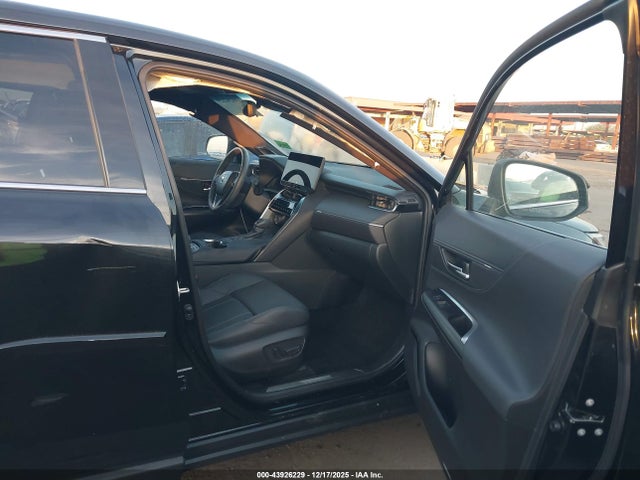 Toyota Venza Limited 2024 JTEAAAAH0RJ187643 Image 5