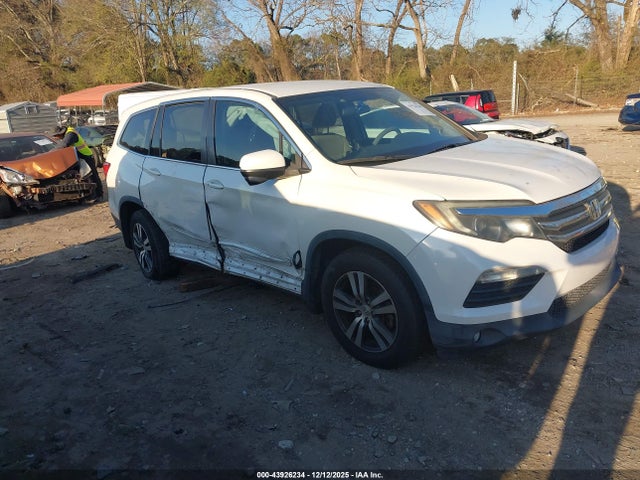 2016 HONDA PILOT 5FNYF5H3XGB011869