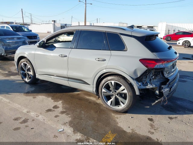 2023 AUDI Q4 E-TRON WA1L2BFZ8PP002633 Photo 2