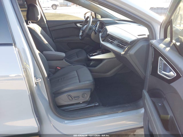2023 AUDI Q4 E-TRON WA1L2BFZ8PP002633 Photo 4