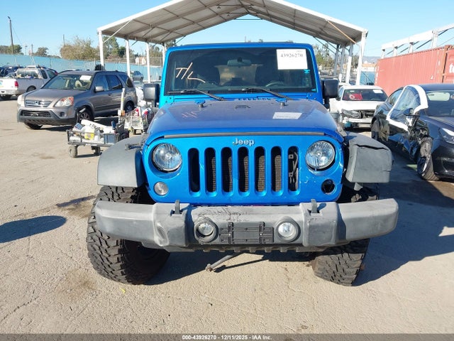 1C4BJWDG9GL177865 Jeep Wrangler Unlimited Sport