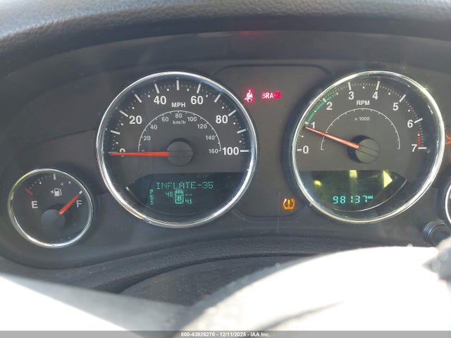 1C4BJWDG9GL177865 Jeep Wrangler Unlimited Sport