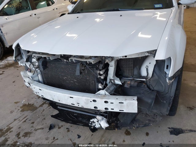 Продажа на аукционе авто 2015 Chrysler 300, vin: 2C3CCABG9FH772946, номер лота: 43926283