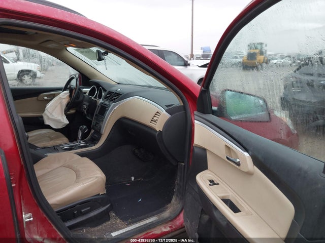 2012 CHEVROLET TRAVERSE 1GNKVLED4CJ165076 Photo 4