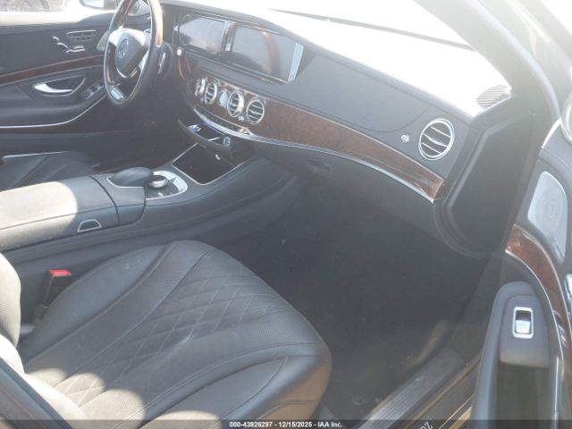 2014 MERCEDES-BENZ S 550 WDDUG8CB8EA043419 Photo 4