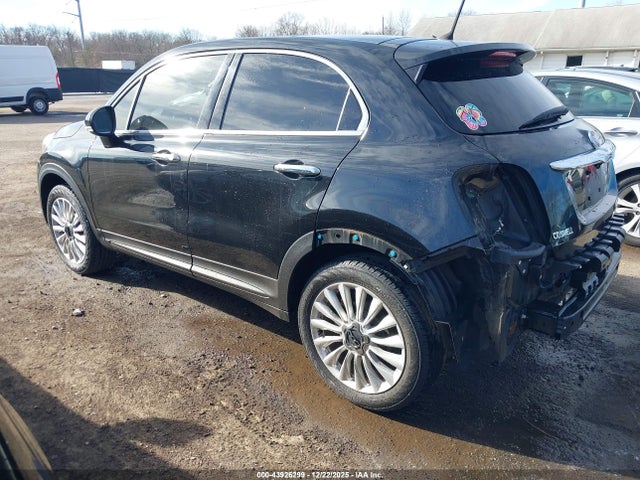 2016 FIAT 500X ZFBCFYDT2GP381417 Photo 2