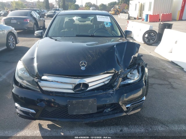 Aukcja sprzedaży 2013 Mercedes-benz C 250 Sport, vin: WDDGF4HB7DR269453, numer aukcji: 43926339