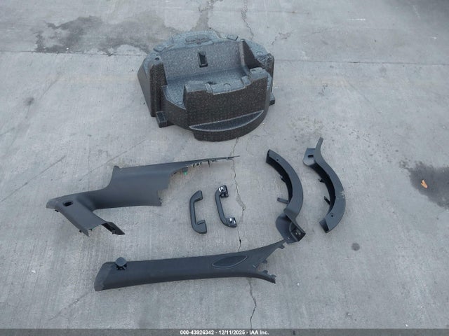 43926342 :رقم المزاد ، 19UUB6F51PA004260 vin ، 2023 Acura Tlx A-spec Package مزاد بيع