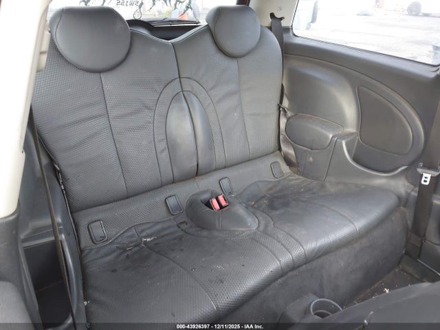 43926397 :رقم المزاد ، WMWRC33433TC46302 vin ، 2003 Mini Cooper مزاد بيع
