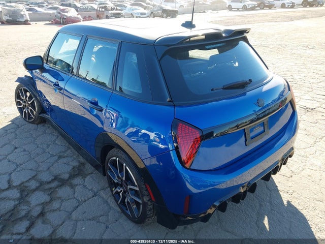 2025 MINI HARDTOP WMW53GD09S2W56900 Photo 2