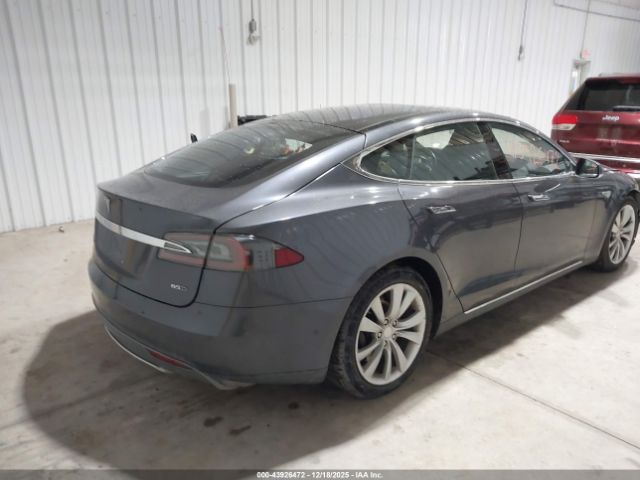 2015 TESLA MODEL S 5YJSA1H20FF088088 Photo 3