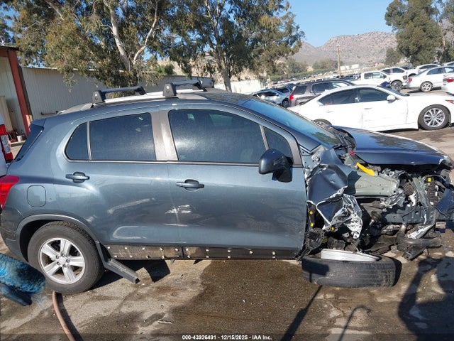 Chevrolet Trax Awd Lt 2022 KL7CJPSM7NB557192 Image 13