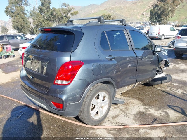 Chevrolet Trax Awd Lt 2022 KL7CJPSM7NB557192 Image 4