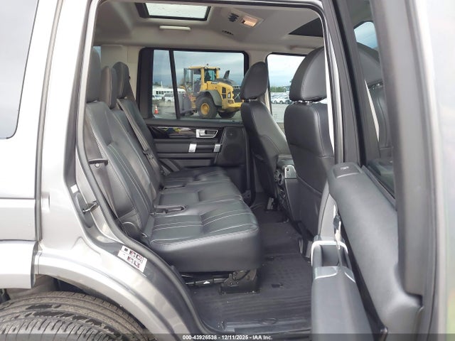 Land Rover LR4 2016 SALAG2V67GA831095 Image 8