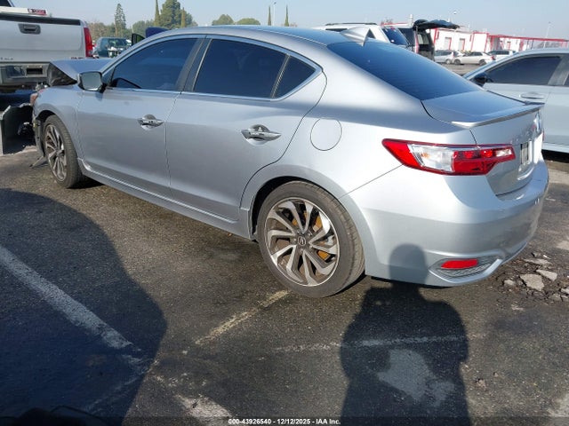 Acura Ilx Special Edition 2018 19UDE2F46JA004074 Image 3