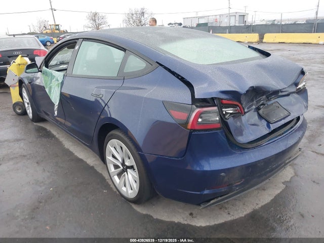 2023 TESLA MODEL 3 5YJ3E1EA5PF422637 Photo 2