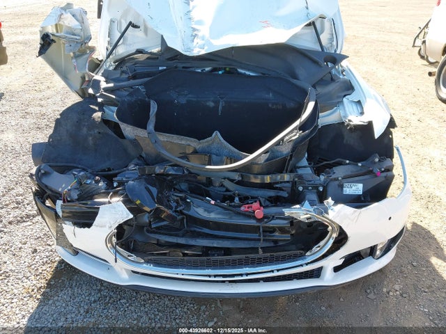 Aukcja sprzedaży 2015 Tesla Model S 85d/p85d, vin: 5YJSA1E4XFF105274, numer aukcji: 43926602