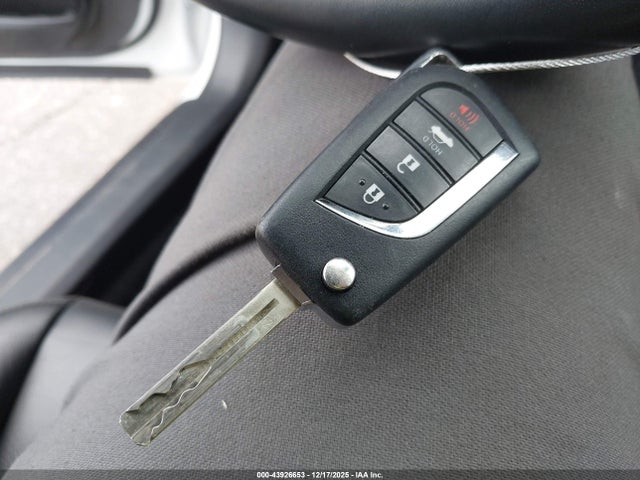 4T1G11BK8PU082073 Toyota Camry Se Awd