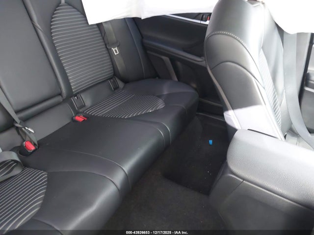 4T1G11BK8PU082073 Toyota Camry Se Awd