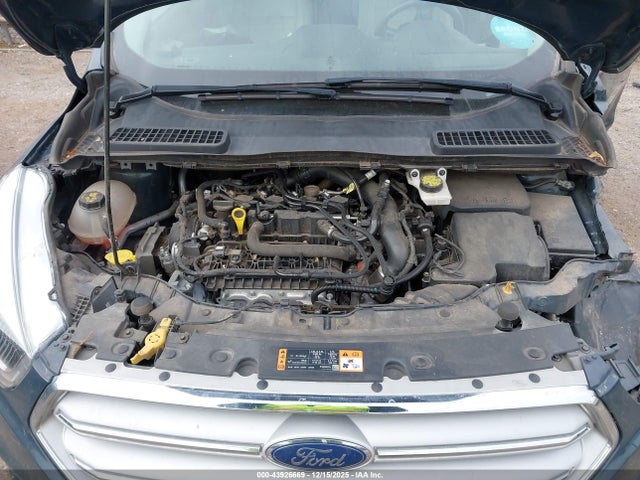 43926669 :رقم المزاد ، 1FMCU9HDXKUC32335 vin ، 2019 Ford Escape Sel مزاد بيع