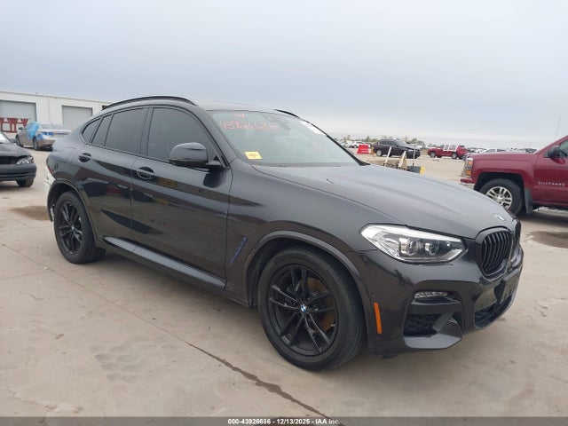 2021 BMW X4 5UX2V1C05M9F04672