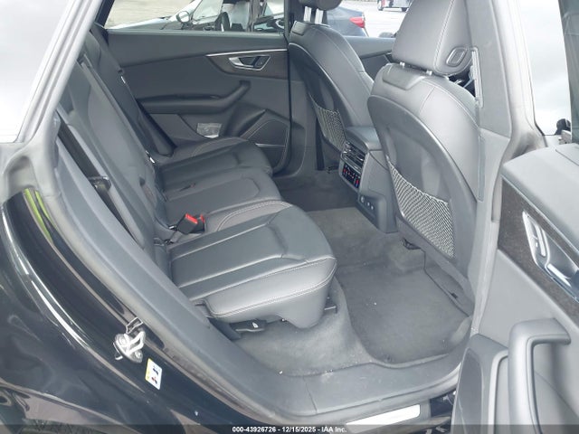 2019 AUDI Q8 WA1FVAF14KD043912 Photo 7