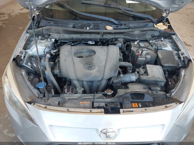 2018 Toyota Yaris Ia მანქანა იყიდება აუქციონზე, vin: 3MYDLBYV3JY319275, აუქციონის ნომერი: 43926731