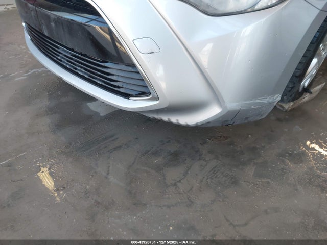 2018 Toyota Yaris Ia მანქანა იყიდება აუქციონზე, vin: 3MYDLBYV3JY319275, აუქციონის ნომერი: 43926731