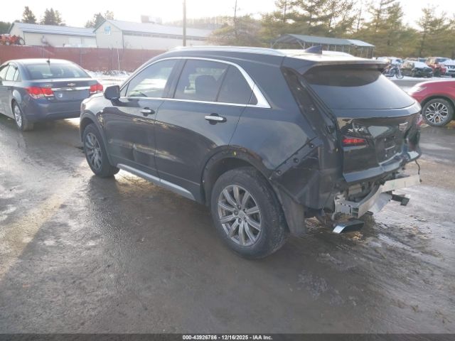 2020 CADILLAC XT4 1GYFZCR46LF070475 Photo 2