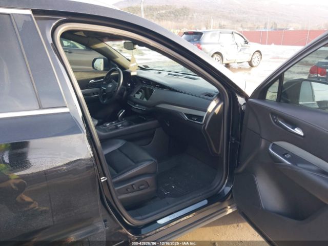2020 CADILLAC XT4 1GYFZCR46LF070475 Photo 4