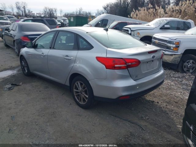 2018 FORD FOCUS 1FADP3FE2JL318614 Photo 2