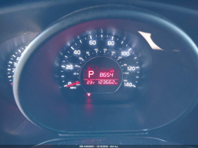 2016 KIA SOUL KNDJN2A22G7317667 Photo 6