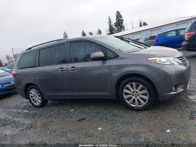 Toyota Sienna Xle 7 Passenger 2017 5TDDZ3DC0HS146808 Image 13