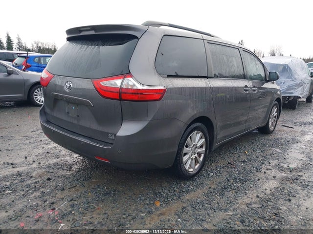 Toyota Sienna Xle 7 Passenger 2017 5TDDZ3DC0HS146808 Image 4