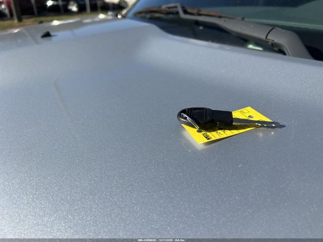 2017 RAM 1500 1C6RR6GT4HS651171 Photo 10