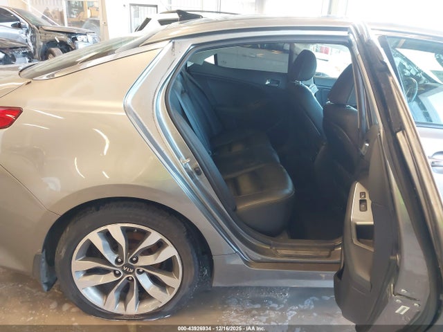 Продаж на аукціоні авто 2014 Kia Optima Sx Turbo, vin: 5XXGR4A61EG302515, номер лоту: 43926934