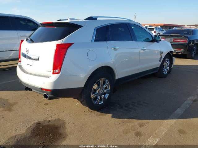2016 CADILLAC SRX 3GYFNBE31GS586408 Photo 3
