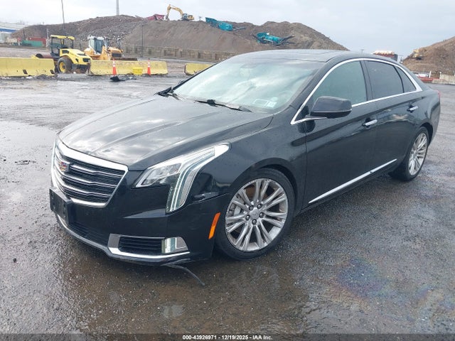 2018 CADILLAC XTS 2G61N5S32J9122217 Photo 1