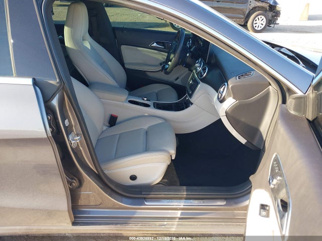 43926992 :رقم المزاد ، WDDSJ4GBXJN532001 vin ، 2018 Mercedes-benz Cla 250 4matic مزاد بيع