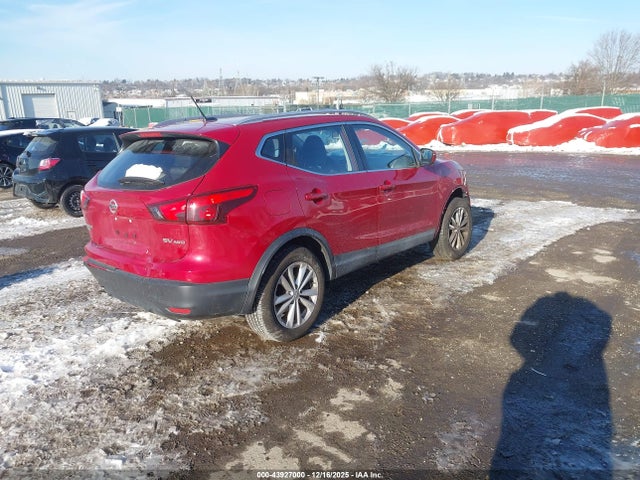 2017 NISSAN ROGUE SPORT JN1BJ1CR3HW112390 Photo 3