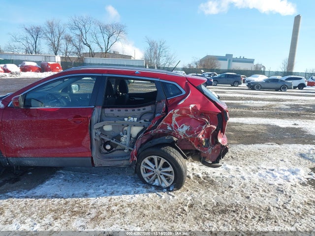 2017 NISSAN ROGUE SPORT JN1BJ1CR3HW112390 Photo 5