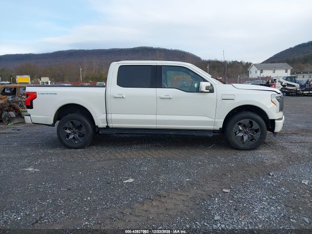 Ford F-150 Lightning Lariat 2023 1FT6W1EV7PWG08768 Image 13